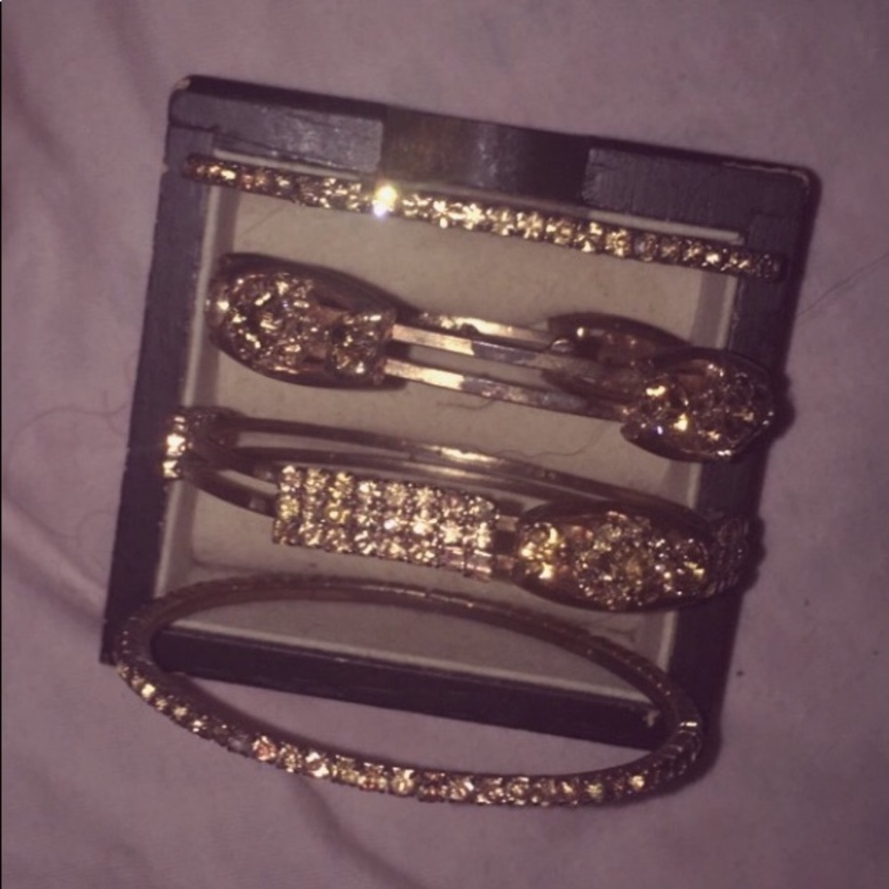 Bracelets☺️
